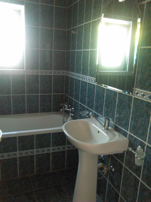 Pensiunea Lucia Ana Guest house *